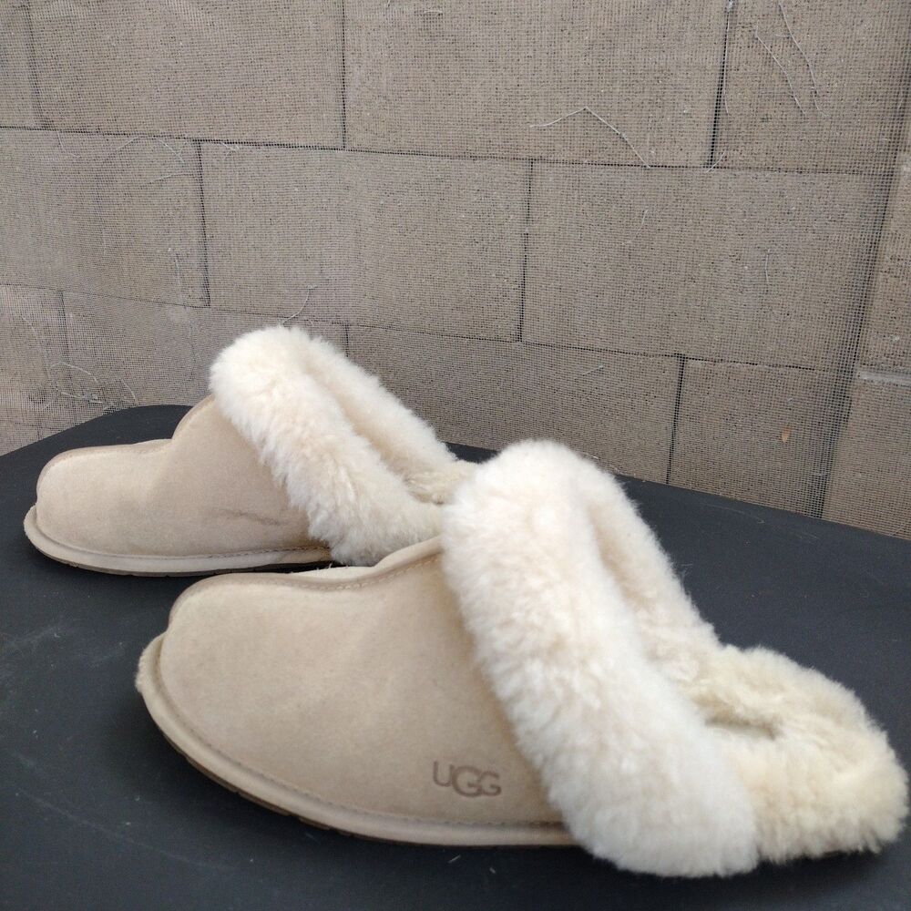 UGG Scuffette II Tan Suede Sheepskin Cuff Slippers Women's Size 9 1106872
